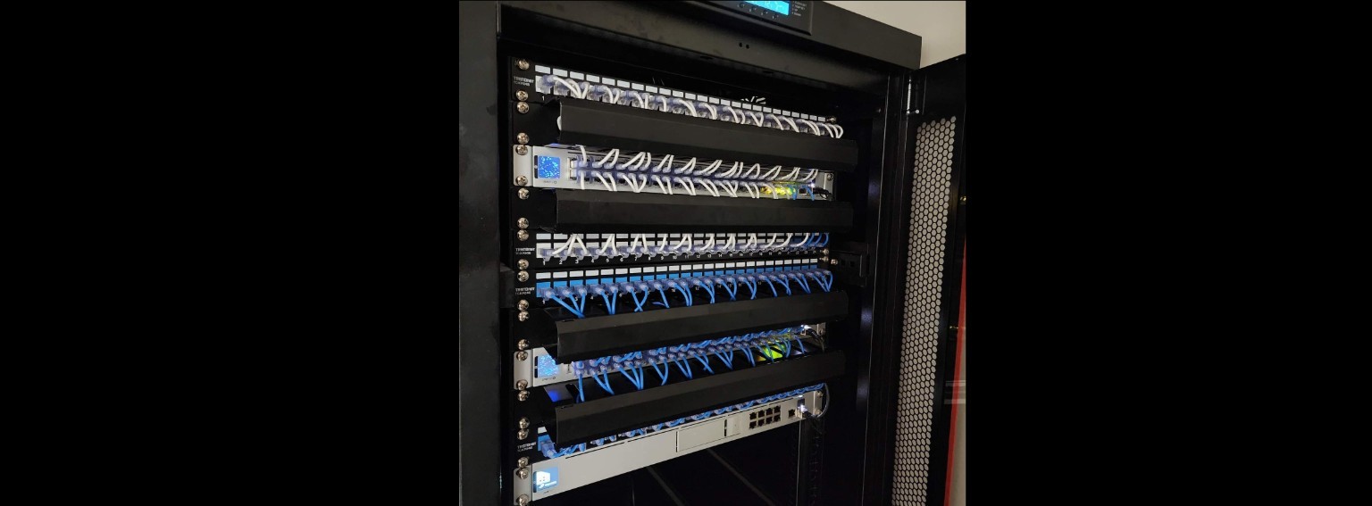 Network Rack & UniFi Infrastructure